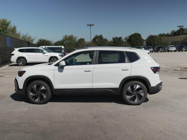 Photo of 2025 Pure White Volkswagen Taos