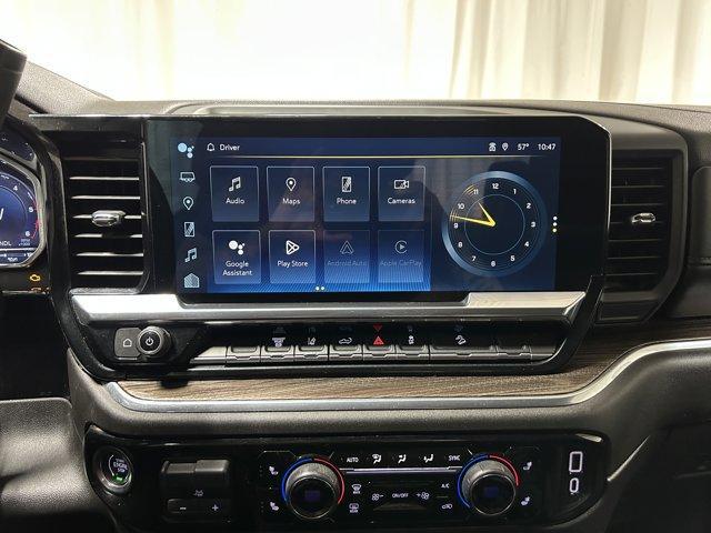 Photo of 2024 Summit White Chevrolet Silverado 2500