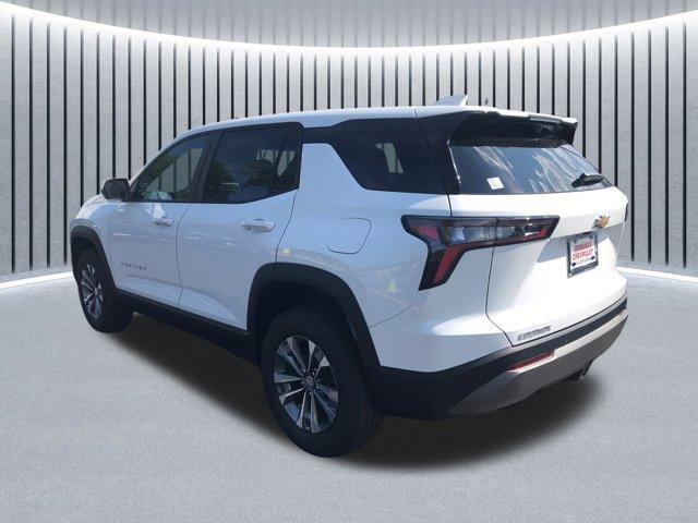 Photo of 2025 Summit White Chevrolet Equinox