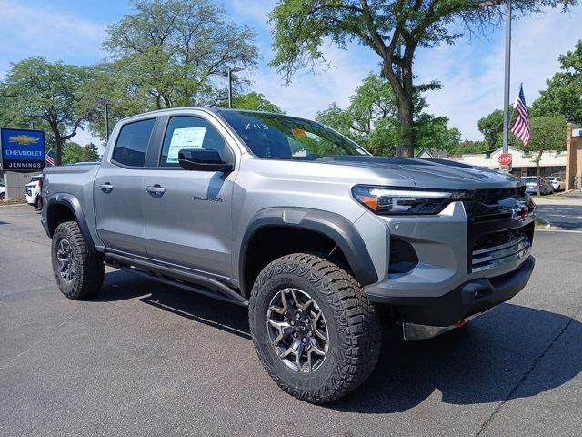 Photo of 2025 Sterling Gray Metallic Chevrolet Colorado