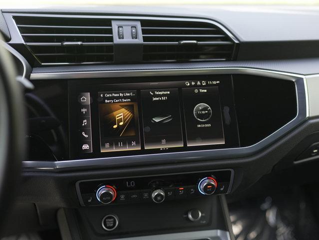 Photo of 2023 Chronos Gray Metallic Audi Q3