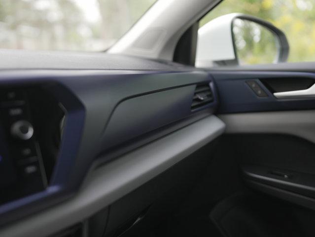 Photo of 2022 Pure White Volkswagen Taos