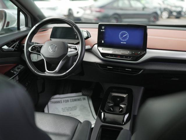 Photo of 2021 Glacier White Volkswagen ID.4