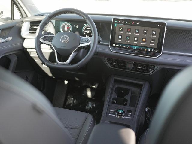 Photo of 2025 Pure White Volkswagen Tiguan
