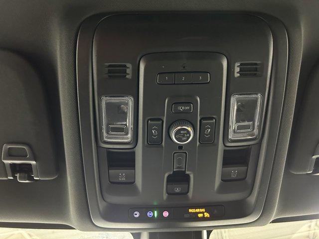 Photo of 2022 Black Chevrolet Tahoe