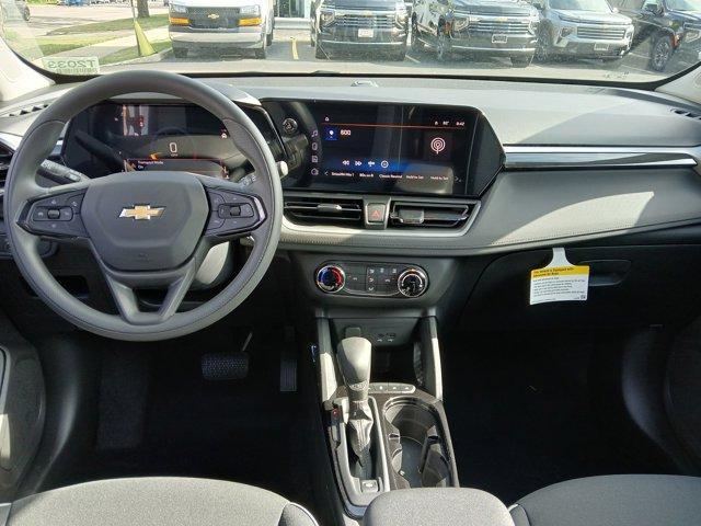 Photo of 2026 Summit White Chevrolet Trailblazer