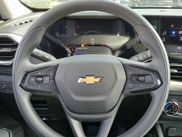 Photo of 2026 Summit White Chevrolet Trailblazer
