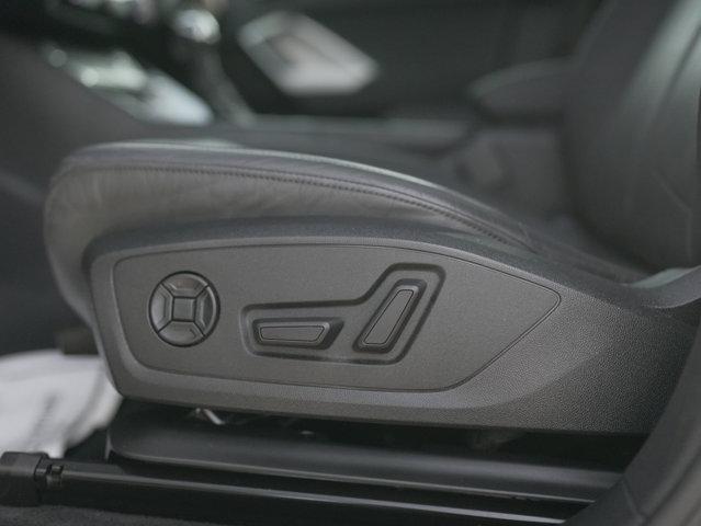 Photo of 2020 Chronos Gray Metallic Audi Q3