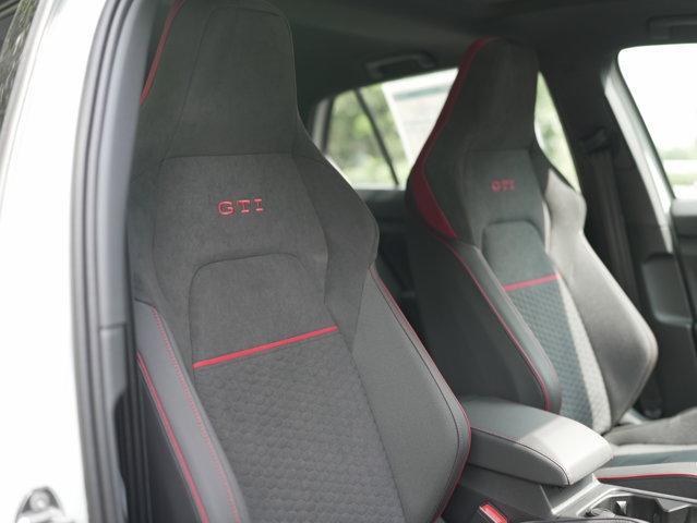 Photo of 2025 Opal White Pearl Effect Volkswagen Golf GTI