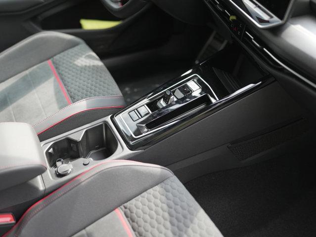 Photo of 2025 Opal White Pearl Effect Volkswagen Golf GTI