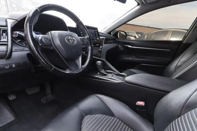 Photo of 2021 Predawn Gray Mica Toyota Camry