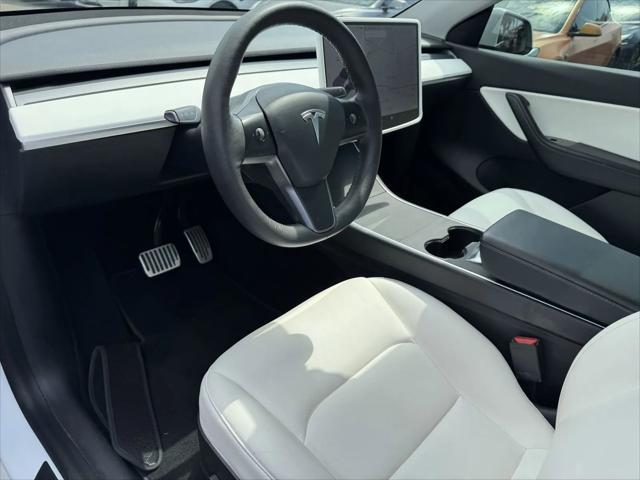 Photo of 2021 Pearl White Multi-Coat Tesla Model Y