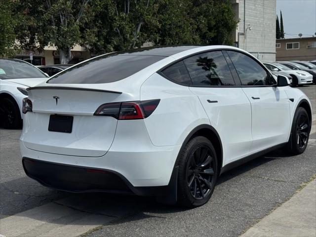 Photo of 2021 Pearl White Multi-Coat Tesla Model Y