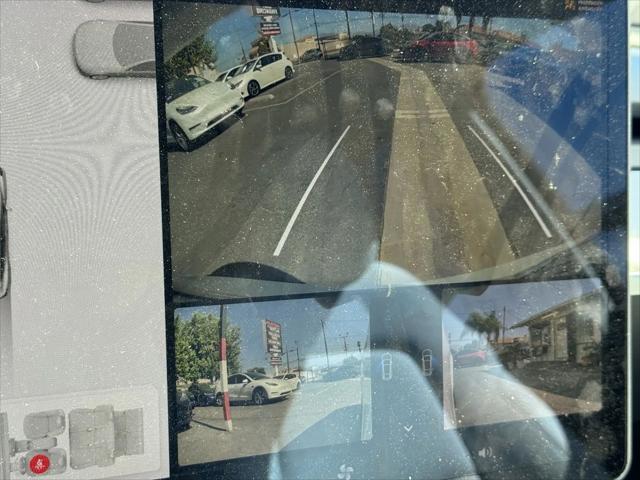 Photo of 2021 Pearl White Multi-Coat Tesla Model Y