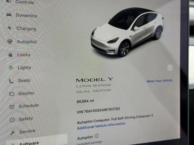 Photo of 2022 Pearl White Multi-Coat Tesla Model Y
