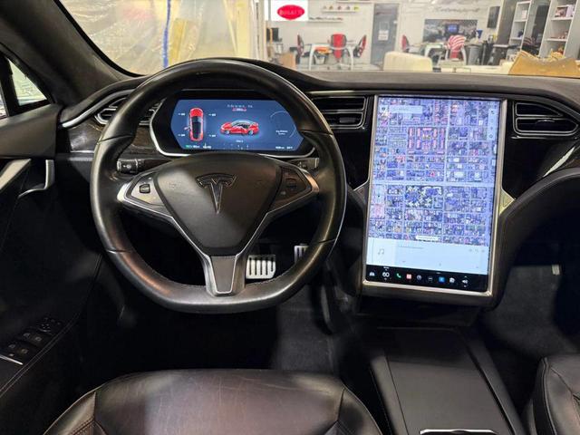 Photo of 2016 Red Multi-Coat Tesla Model S