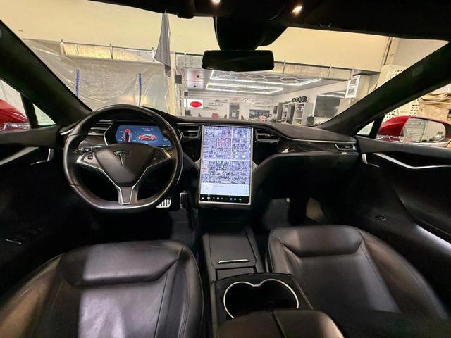 Photo of 2016 Red Multi-Coat Tesla Model S