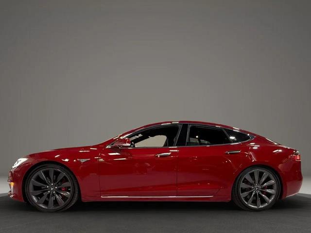 Photo of 2016 Red Multi-Coat Tesla Model S