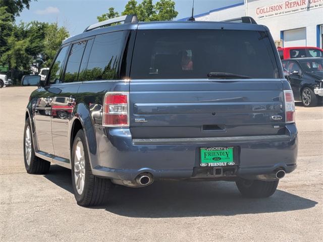 Photo of 2019 Blue Ford Flex