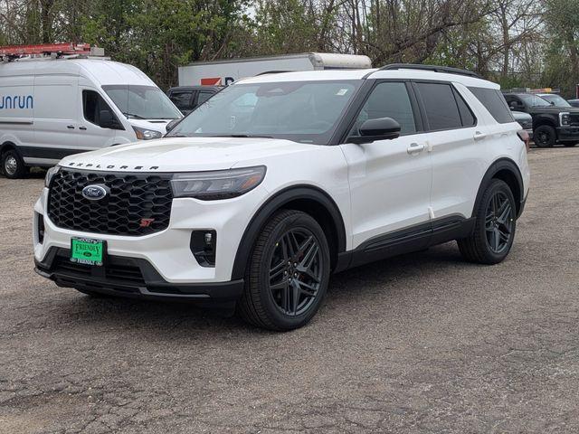 Photo of 2025 Star White Ford Explorer
