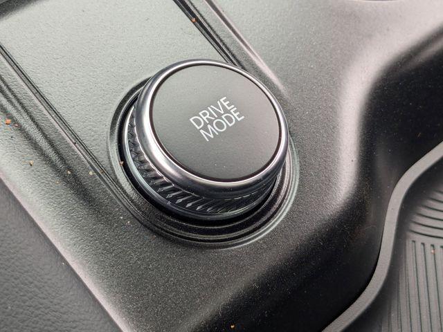 Photo of 2025 Star White Ford Explorer