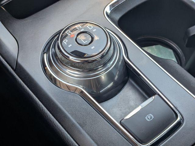 Photo of 2019 Black Ford Fusion Hybrid