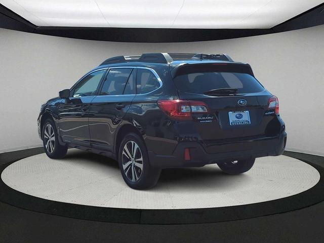 Photo of 2018 Black Subaru Outback