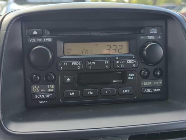 Photo of 2005 Beige Honda CR-V