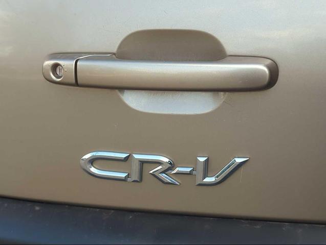 Photo of 2005 Beige Honda CR-V