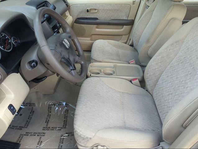 Photo of 2005 Beige Honda CR-V
