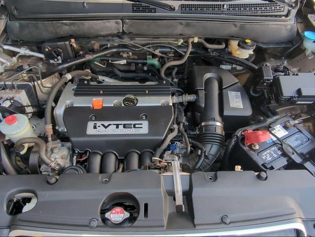 Photo of 2005 Beige Honda CR-V