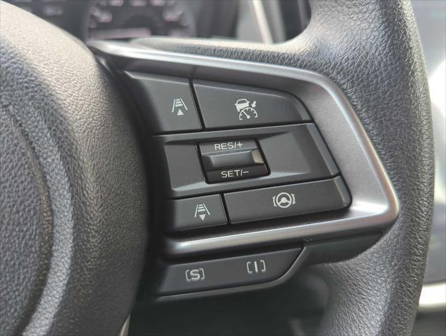 Photo of 2025 White Subaru Impreza