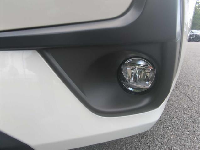 Photo of 2025 White Subaru Impreza