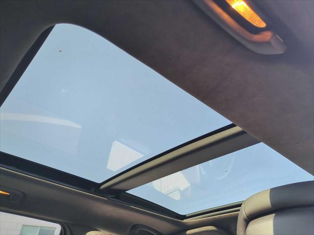 Photo of 2014 Brown Jeep Grand Cherokee