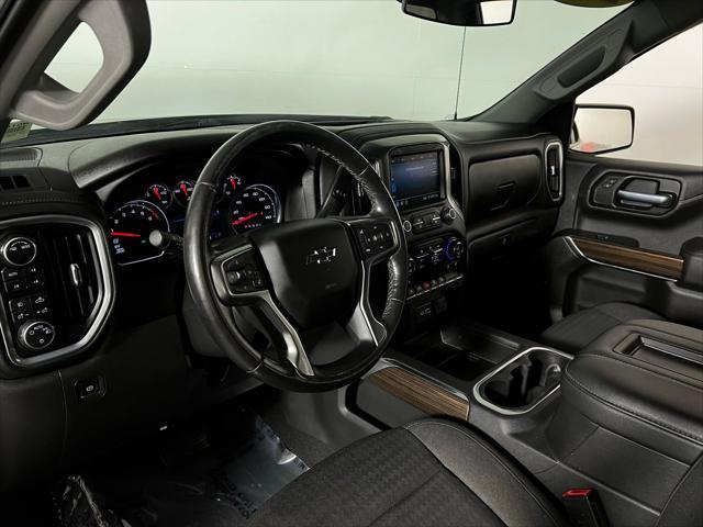 Photo of 2021 Black Chevrolet Silverado 1500