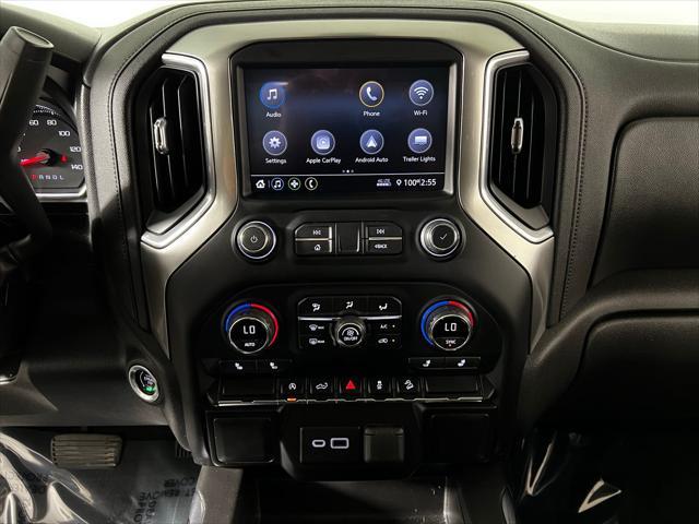 Photo of 2021 Black Chevrolet Silverado 1500