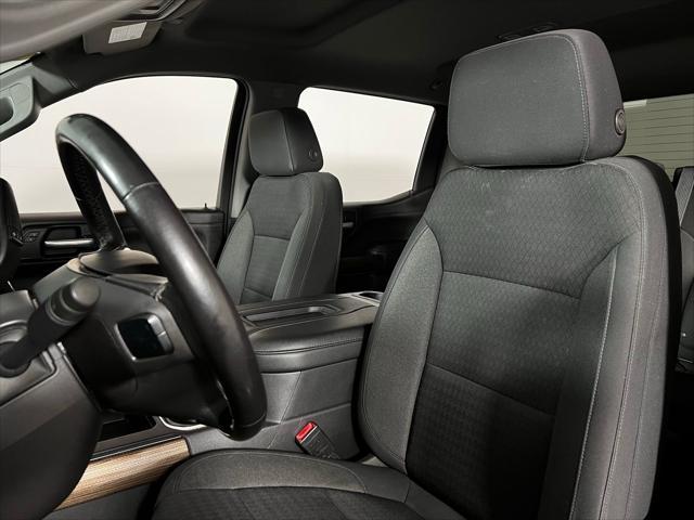 Photo of 2021 Black Chevrolet Silverado 1500