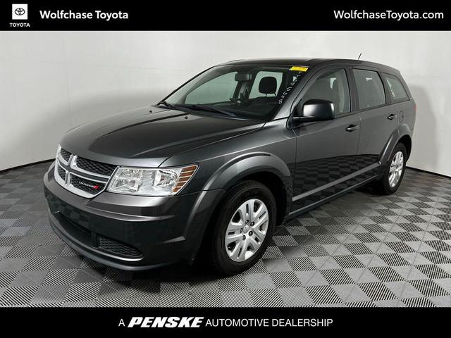 Photo of 2015 Granite Crystal Metallic Clearcoat Dodge Journey