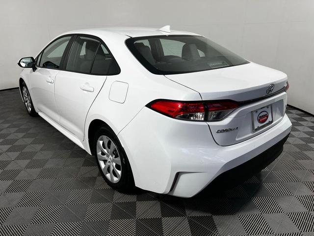 Photo of 2024 Ice Cap Toyota Corolla