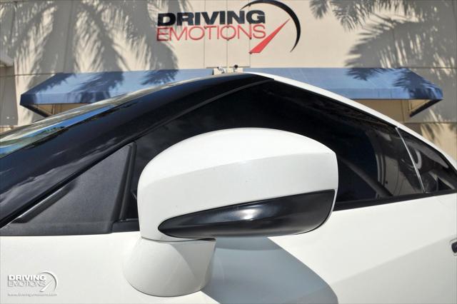 Photo of 2019 Pearl White Tricoat Nissan GT-R