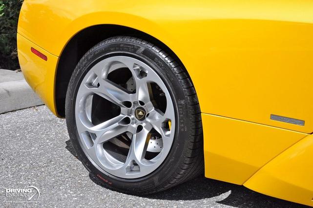Photo of 2005 Giallo Orion Lamborghini Murcielago