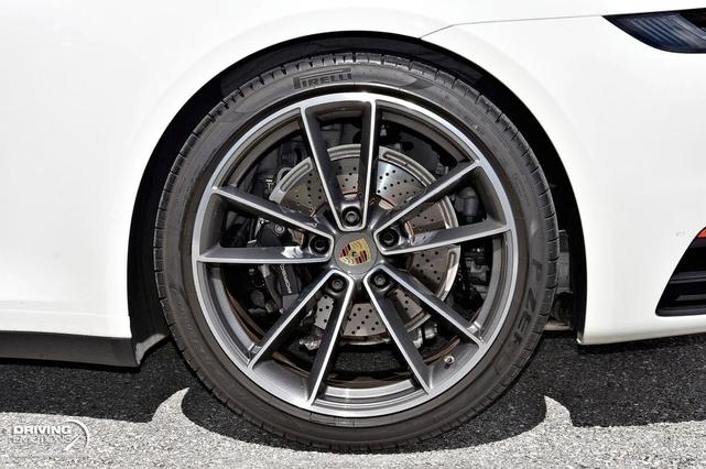 Photo of 2020 White Porsche 911