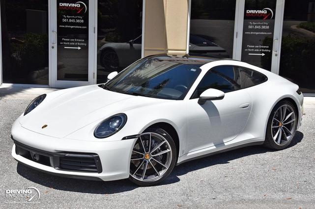 Photo of 2020 White Porsche 911