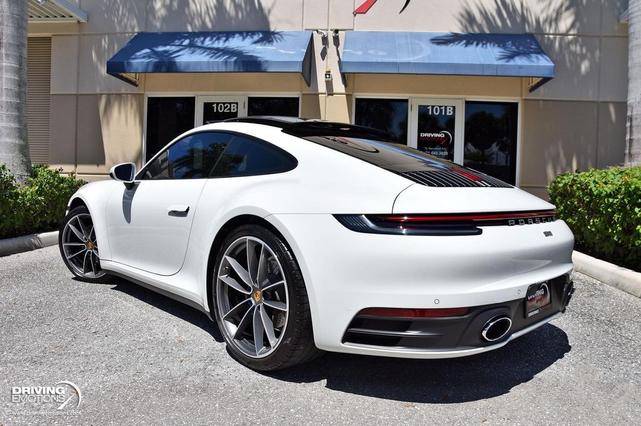 Photo of 2020 White Porsche 911
