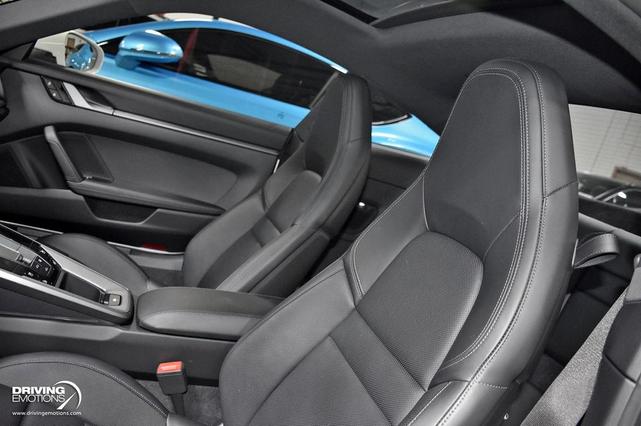 Photo of 2020 White Porsche 911
