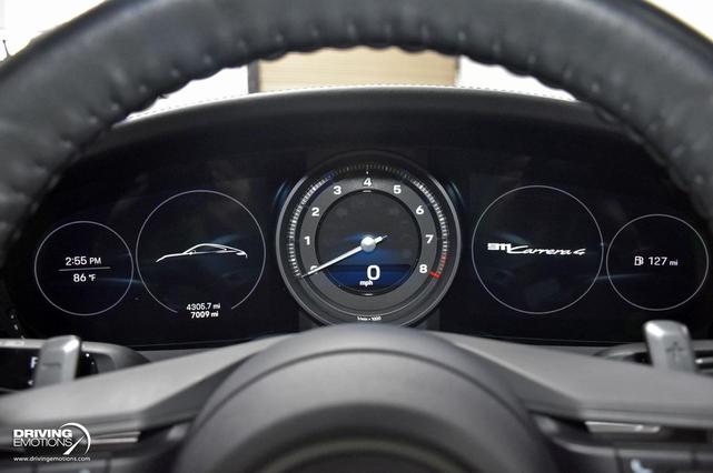 Photo of 2020 White Porsche 911