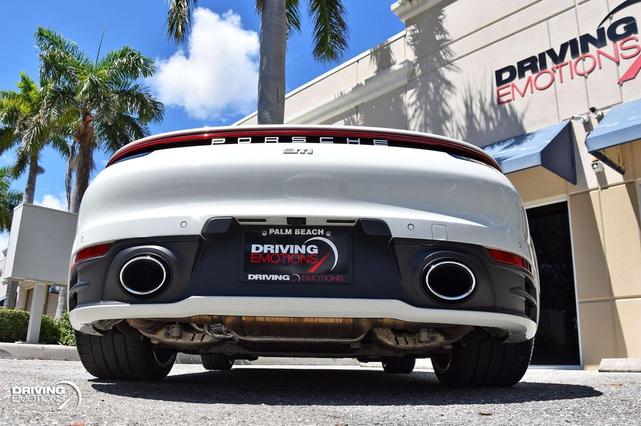 Photo of 2020 White Porsche 911