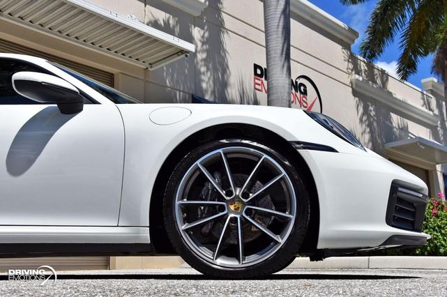 Photo of 2020 White Porsche 911