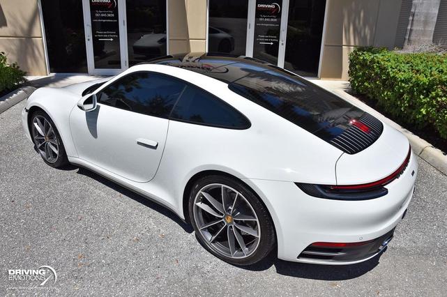 Photo of 2020 White Porsche 911