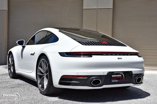 Photo of 2020 White Porsche 911